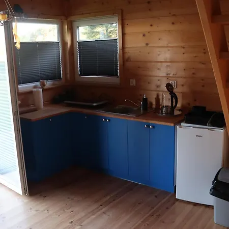 Przy Jeziorze Chalet *