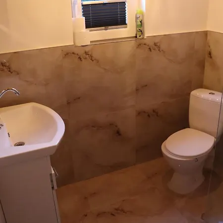 Dağ evi Przy Jeziorze *