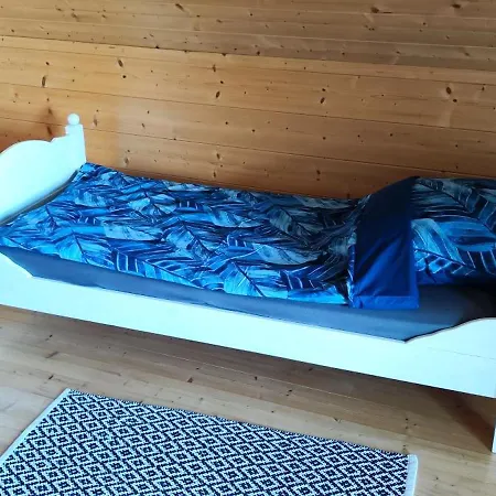 Przy Jeziorze Alpstuga Kaliska Koscierskie